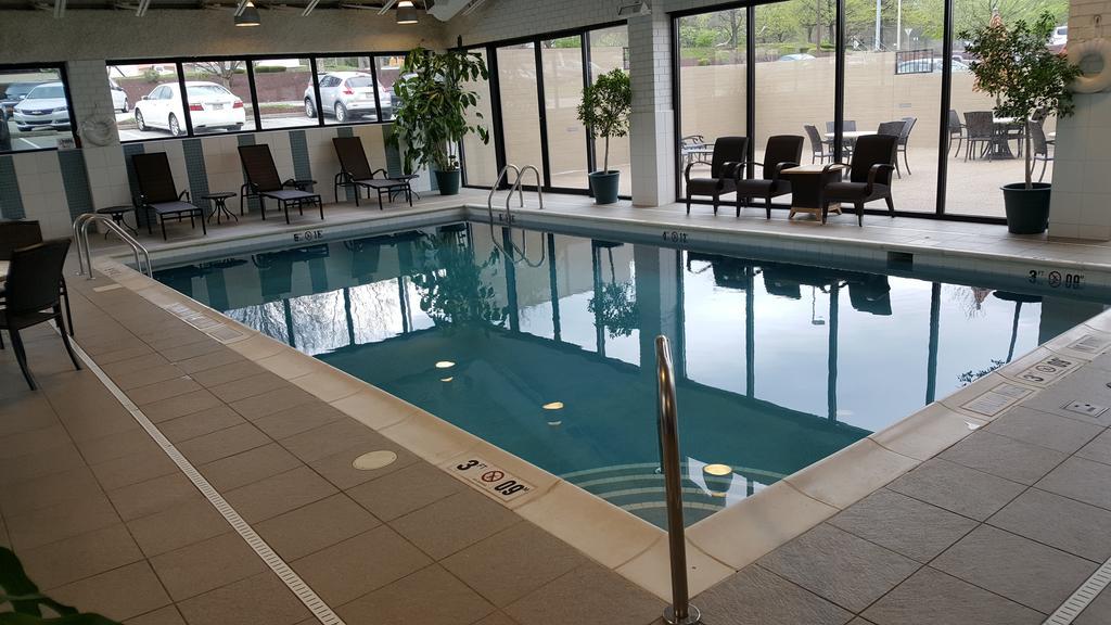 Doubletree By Hilton Pittsburgh Convention Center 4*
