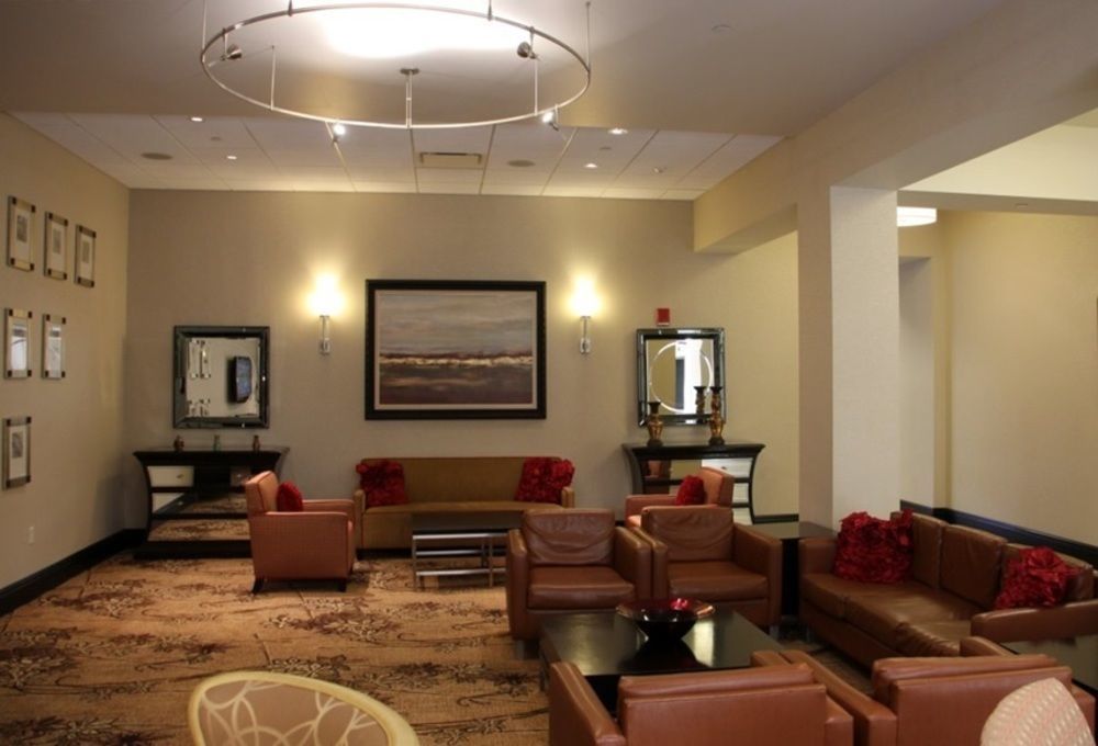 Doubletree By Hilton Pittsburgh Convention Center Hotel Monroeville