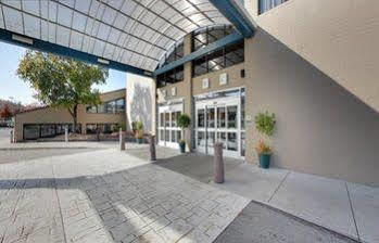 Hotel Doubletree By Hilton Pittsburgh Convention Center Monroeville