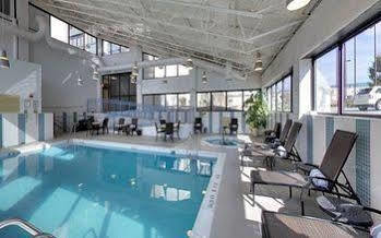 Doubletree By Hilton Pittsburgh Convention Center Hotel